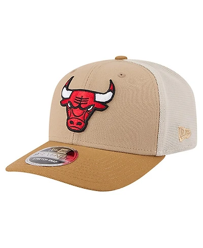 New Era Men's Tan/Light Brown Chicago Bulls Two-Tone 9SEVENTY Adjustable Trucker Hat