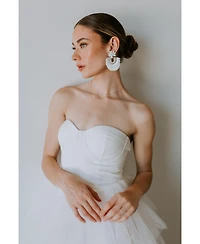 Untamed Petals Dubai Earring