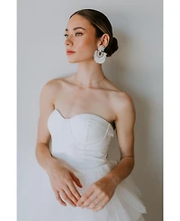 Untamed Petals Dubai Earring