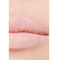 CHANEL Le Crayon Lèvres Precision Lip-Defining Pencil, 0.04 oz.