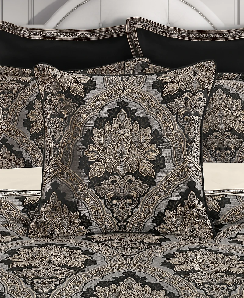 Five Queens Court Harriman Square Decorative Pillow, 20" x 20"