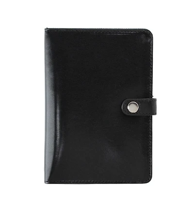Trafalgar Men's Zaiden Italian Cortina Leather Snap Closure Passport Wallet