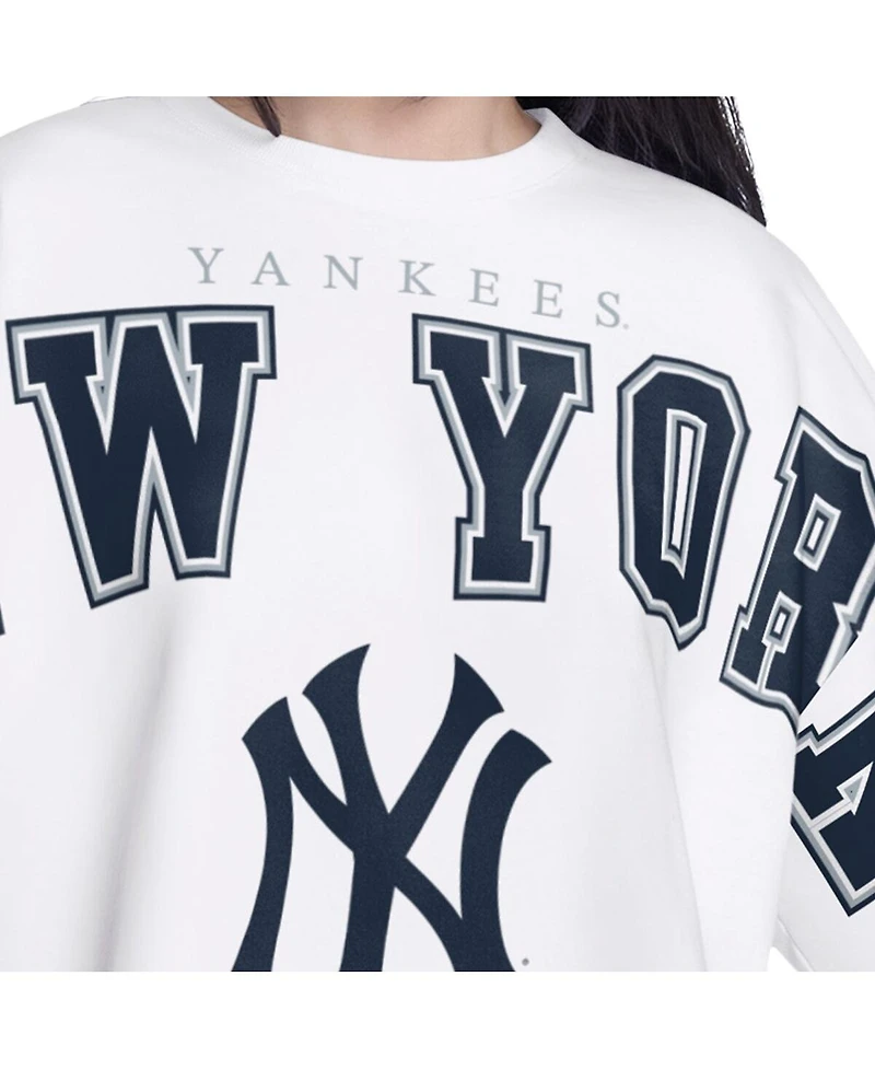 G-iii 4Her by Carl Banks Women's White New York Yankees Bleachers Cropped Pullover Sweatshirt