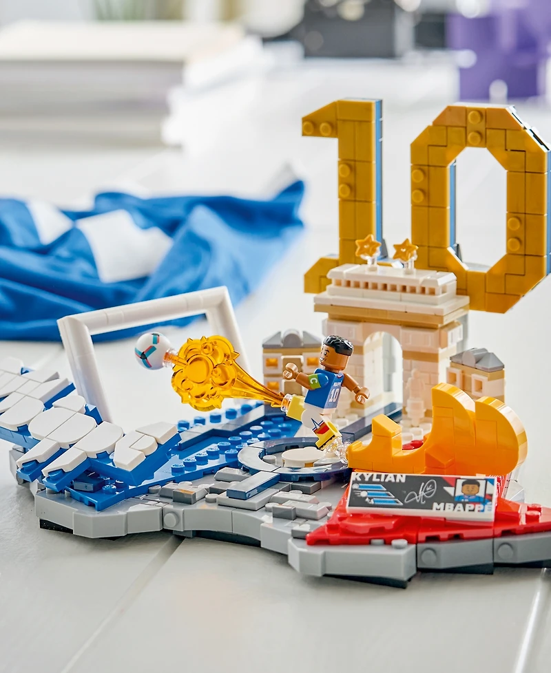 Lego Editions Kylian Mbappe Soccer Highlights 43013, 490 Pieces