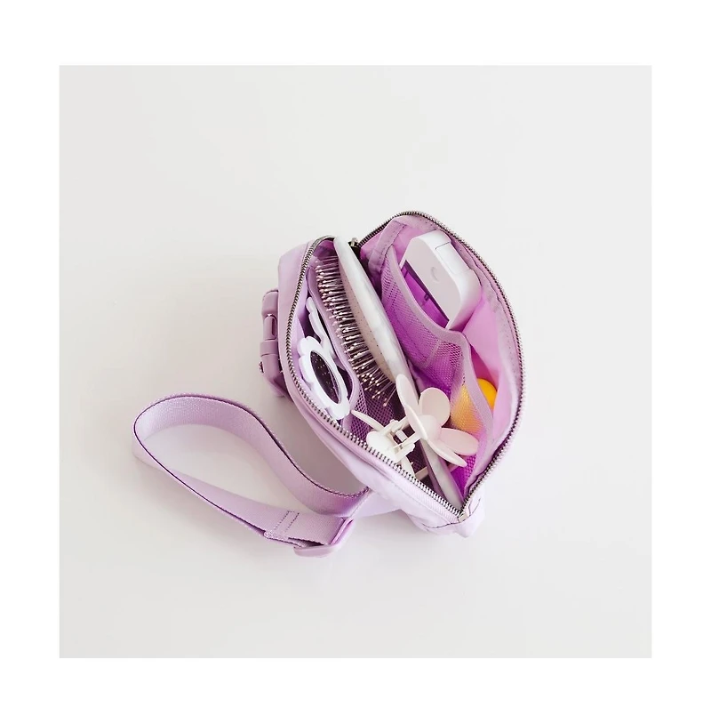 Sweet Wink Pearl Heart Patch Belt Bag