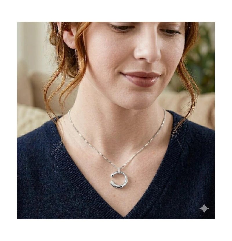 Simona Polished Puffed 'C' Design Necklace