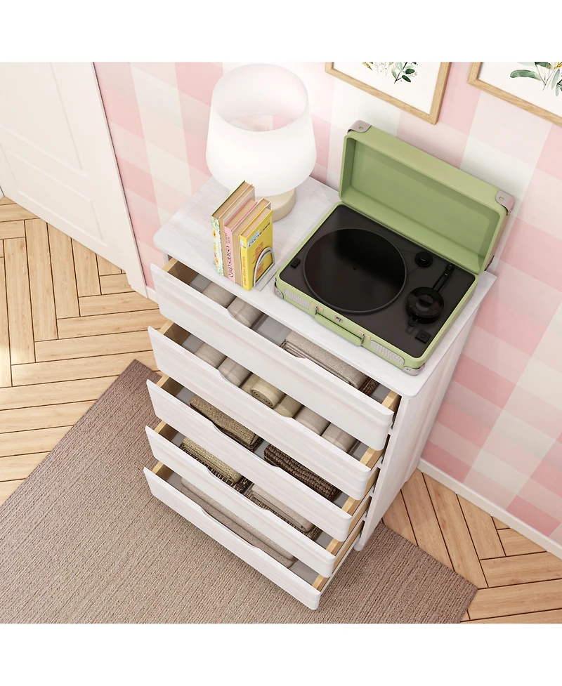 Max and Lily Farmhouse 5 Drawer Dresser.
