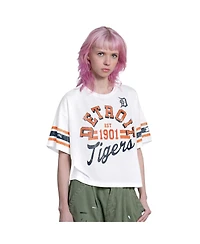 Starter Women's White Detroit Tigers Cropped Hurry Up Offense T-Shirt