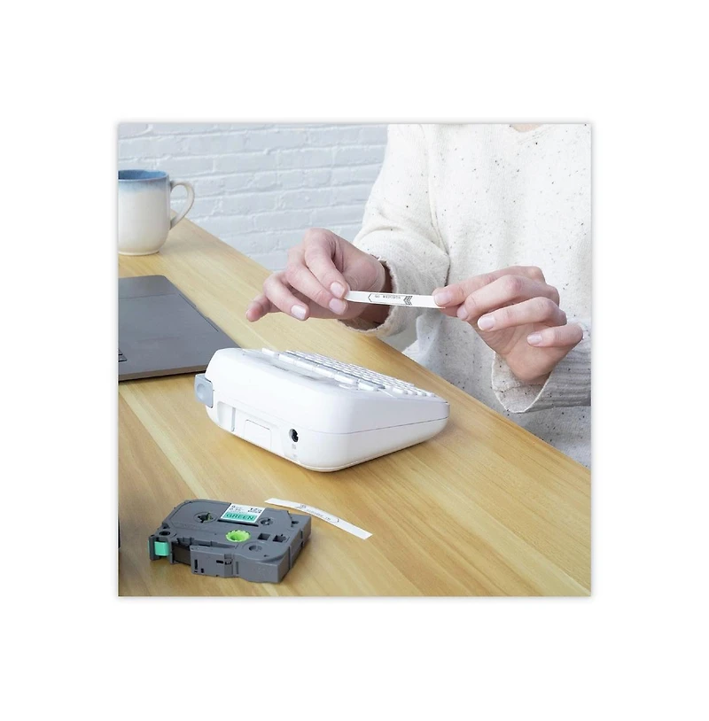 Brother P-Touch Pt-D220 2 Lines Label Maker
