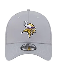 New Era Men's Gray Minnesota Vikings Perforated 39THIRTY Flex Hat