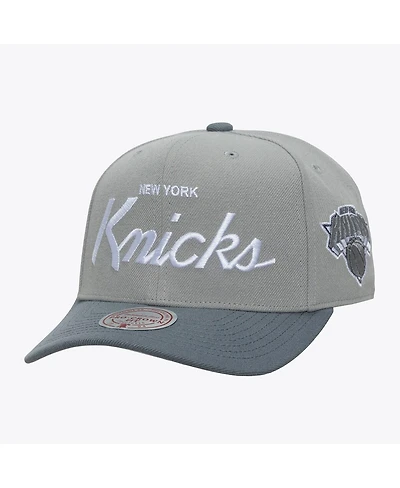 Mitchell & Ness Men's Gray New York Knicks Thunderstorm Head Coach Pro Crown Snapback Hat