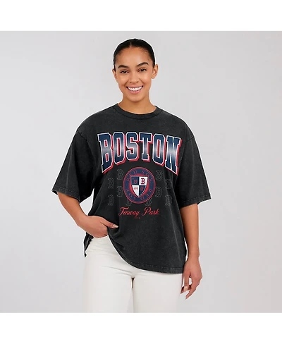 Wear by Erin Andrews Women's Black Boston Red Sox Oversized Boyfriend T-Shirt