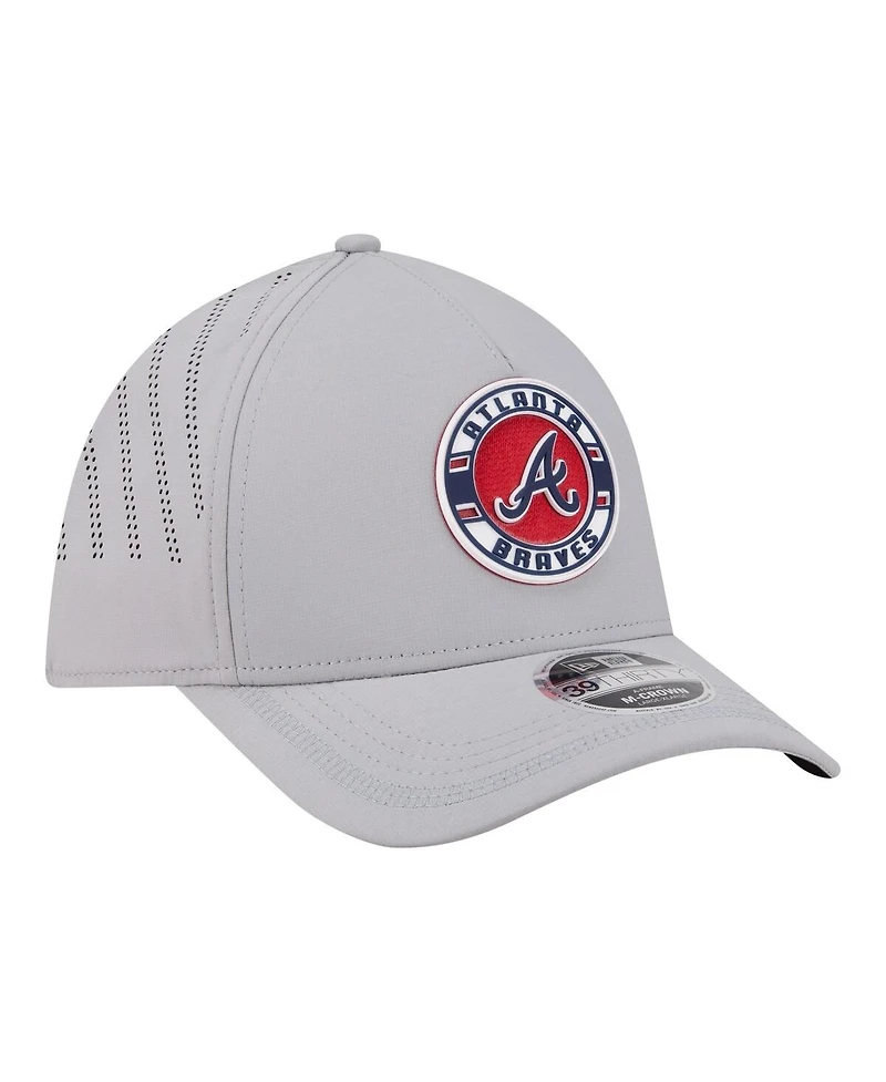 New Era Men's Gray Atlanta Braves Patch 39THIRTY A-Frame M-Crown Perforated Flex Hat