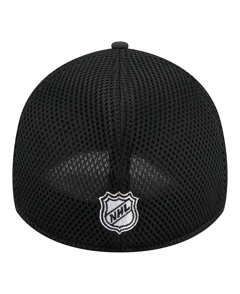 New Era Men's Black Vegas Golden Knights Logo 39THIRTY Flex Hat