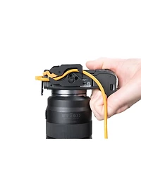 Tether Tools LeverLock Plate and TetherPro Optima 10G 15' Usb-c Straight to Usb-c Right Angle Cable
