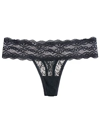 b.tempt'd by Wacoal Lace Kiss Thong Underwear 970182