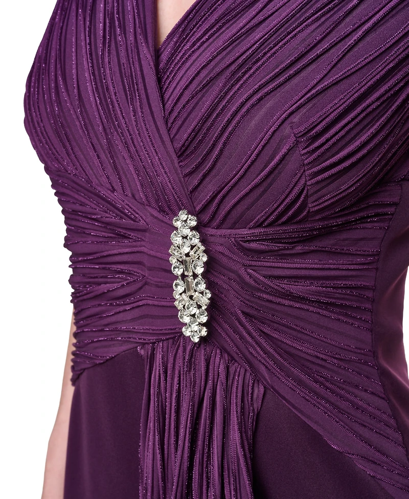 Jessica Howard Petite Sleeveless V-Neck Gown