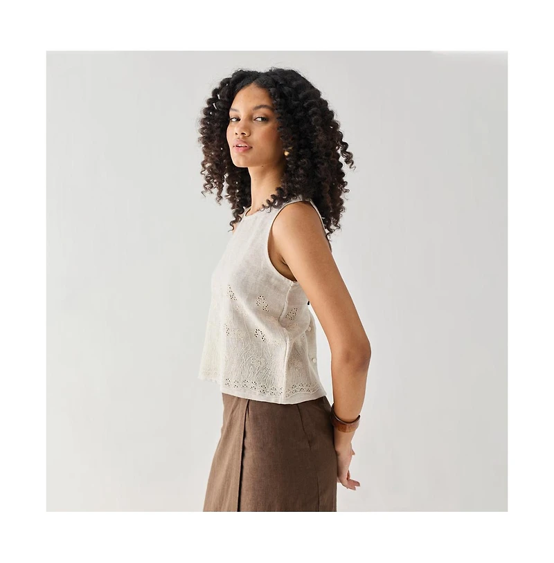Reistor Women's Checkered Linen Embroidered Button-Back Top