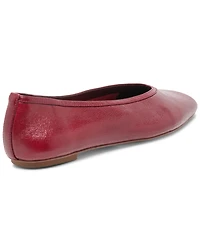 Dolce Vita Women's Caret Slip-On Flats