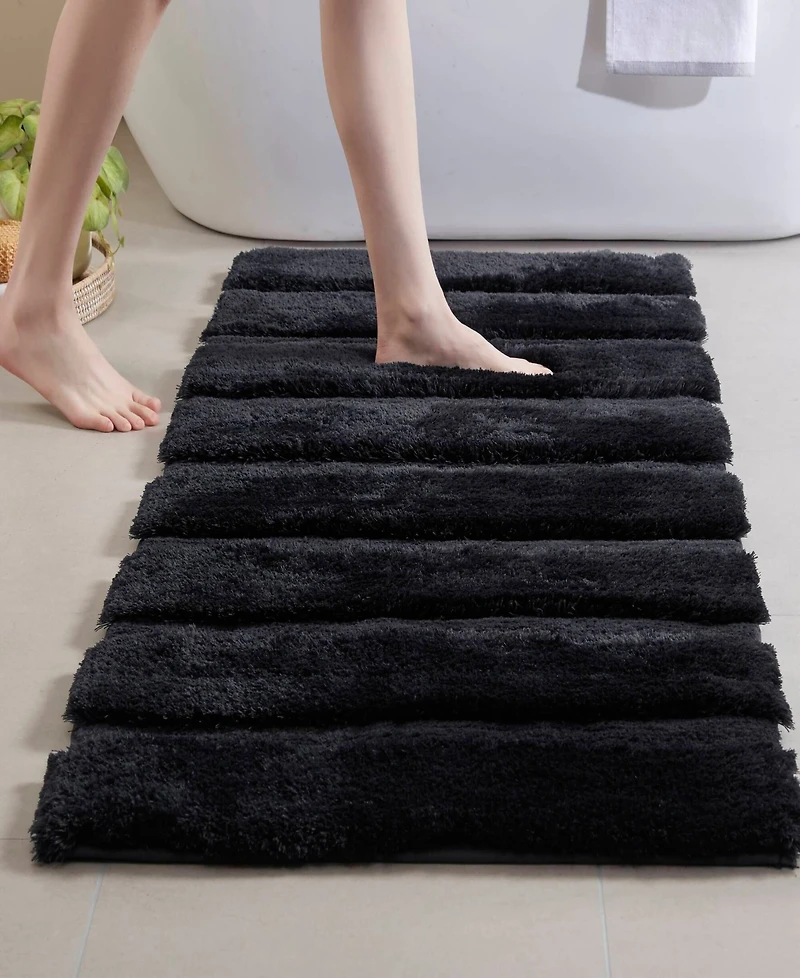 Madison Park Pearl Tufted Channel Bath Rug