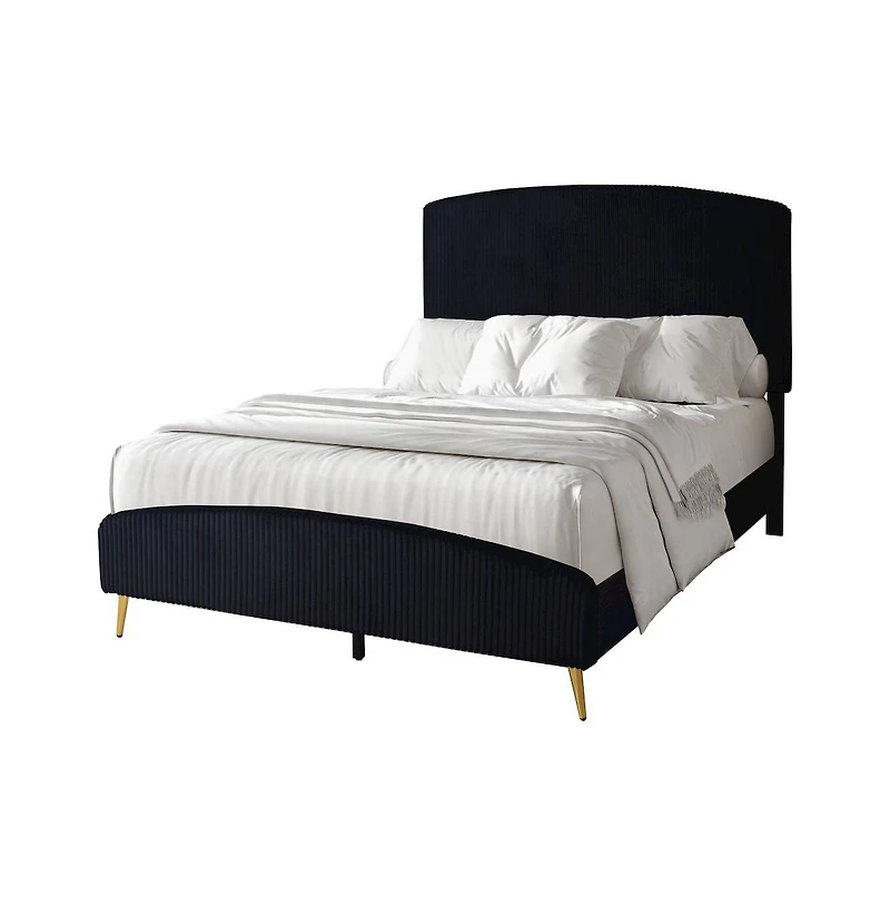 New Classic Furniture Kailani Wood Queen Bed