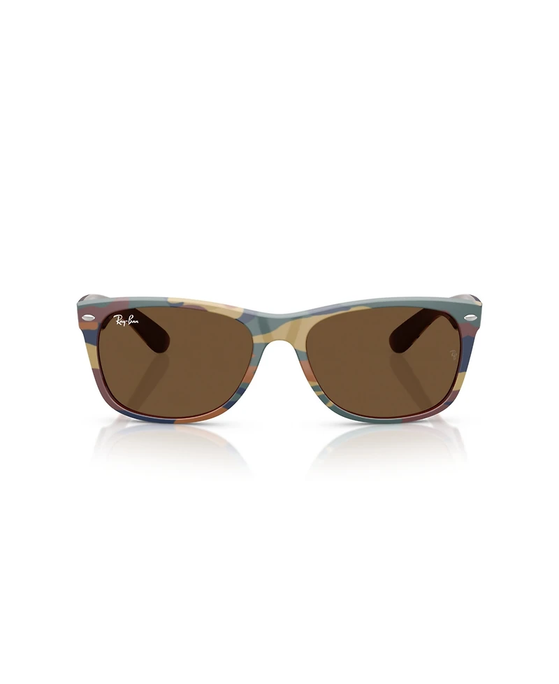 Ray-Ban Unisex New Wayfarer Classic Square Sunglasses, RB2132