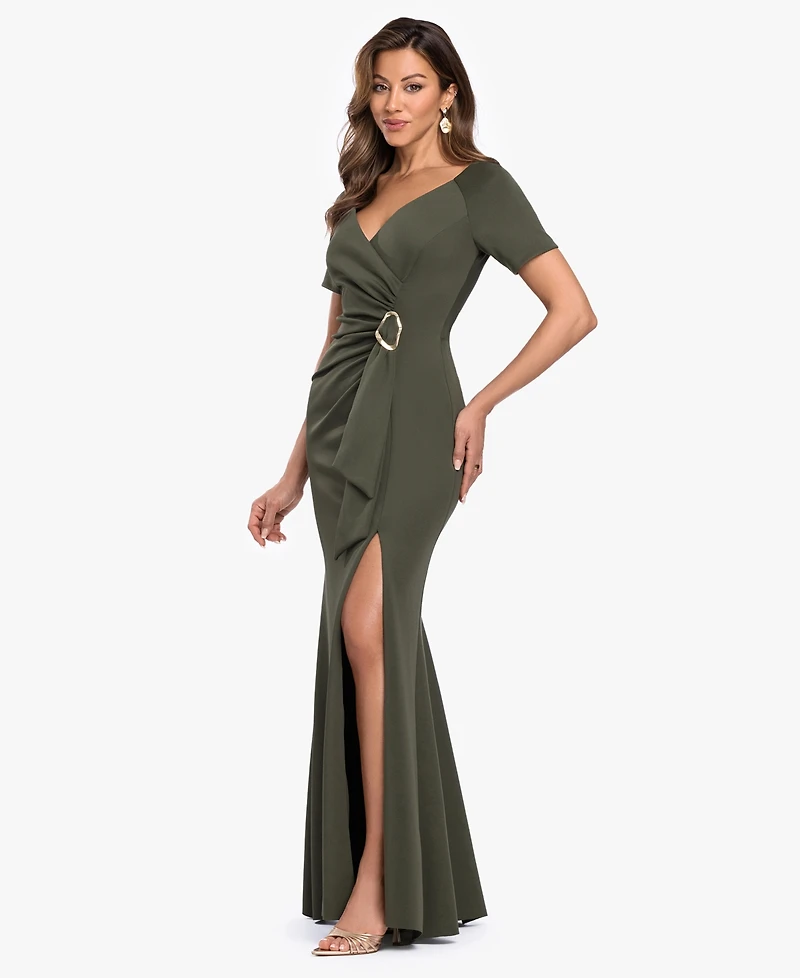 Xscape Women's Short-Sleeve V-Neck Ball Gown