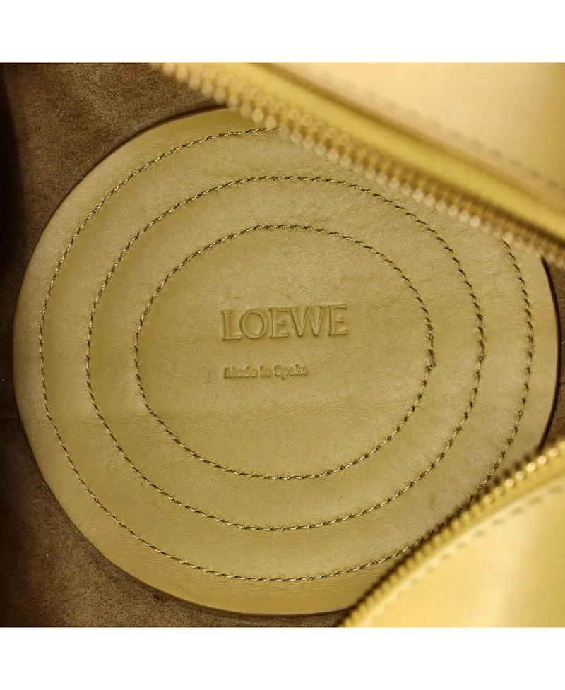 Pre-Owned Loewe Small Paseo Bag Shiny Nappa Calfskin