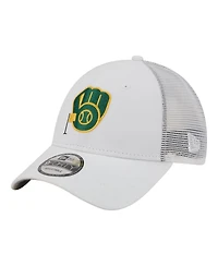 New Era Men's White Milwaukee Brewers Flag 9FORTY Trucker Adjustable Hat