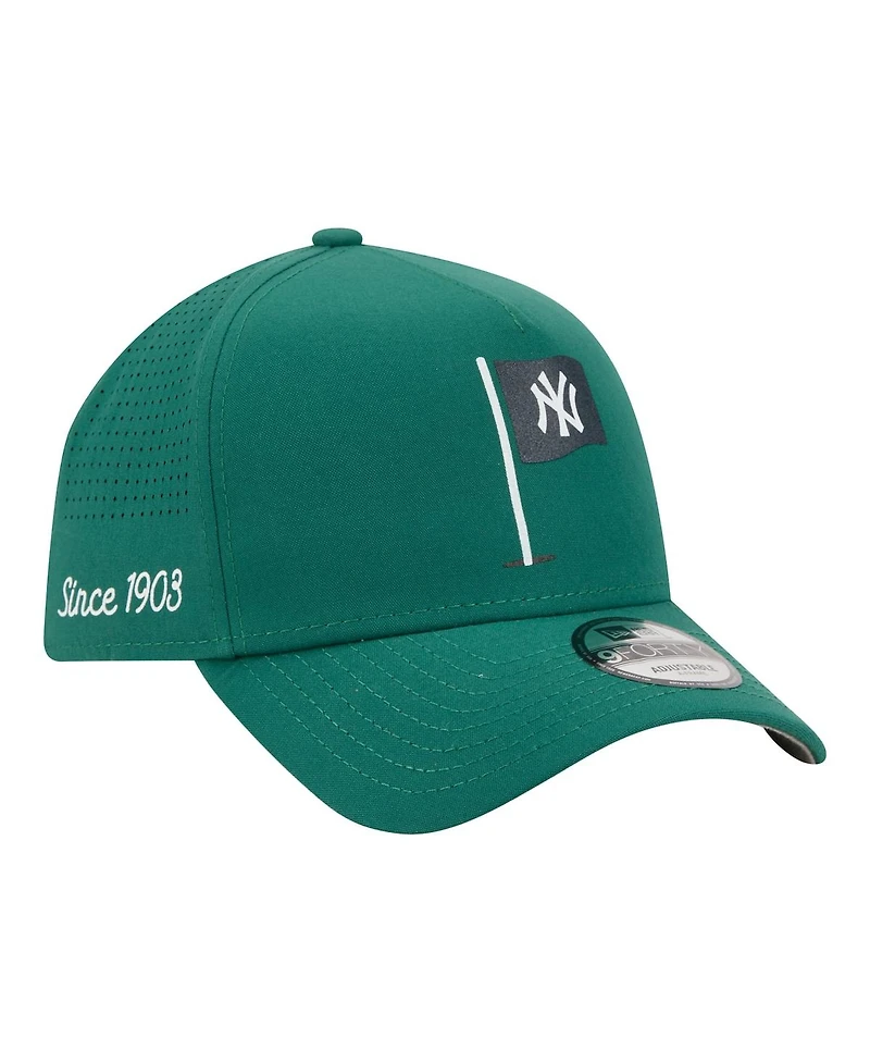 New Era Men's Green New York Yankees Pin Seeker 9FORTY A-Frame Adjustable Hat