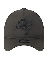 New Era Men's Black Tampa Bay Buccaneers Apex 9FORTY Adjustable Hat