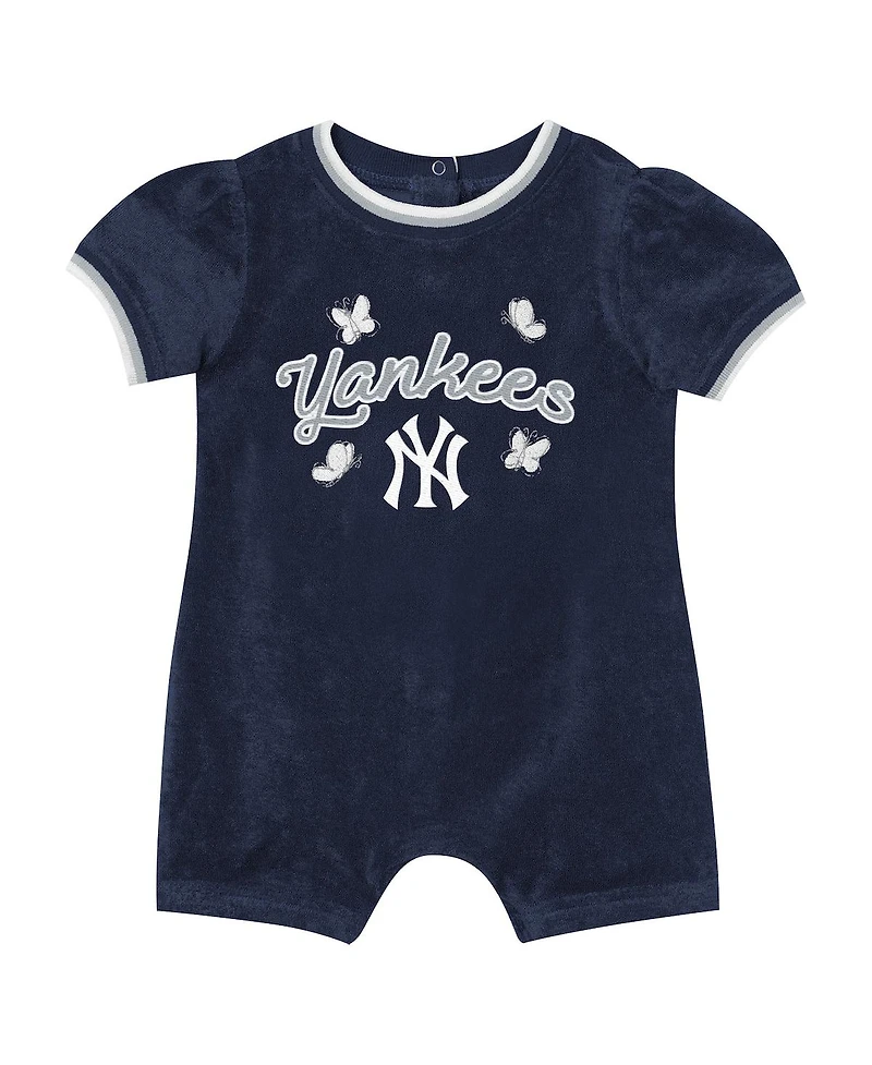 Outerstuff Baby Girls Navy New York Yankees Wind-Up Coverall Shorts