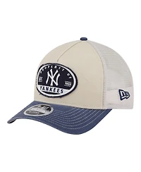 New Era Men's Light Beige/Navy New York Yankees Frayed M-Crown A-Frame 9FORTY Trucker Adjustable Hat