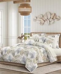 Salt Life Hatteras Floral Quilt Sets