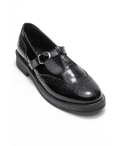 Forever & Always Shoes Women's Dorian Leather Loafer