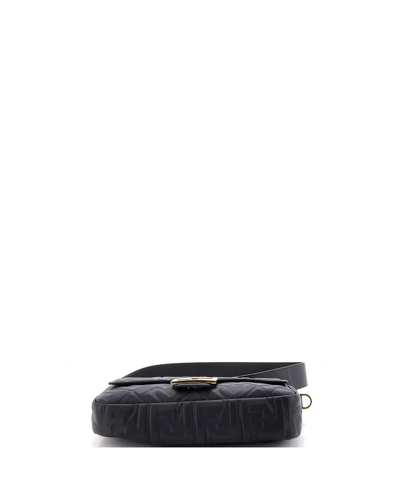Pre-Owned Fendi Medium Baguette Nm Bag Zucca Embossed Leather