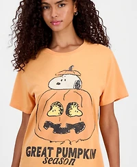 Grayson Threads, The Label Juniors' Snoopy Pumpkin Graphic-Print T-Shirt