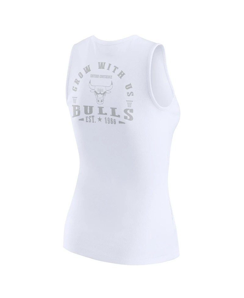 Wear by Erin Andrews Women's White Chicago Bulls Rib-Knit Henley Tank Top