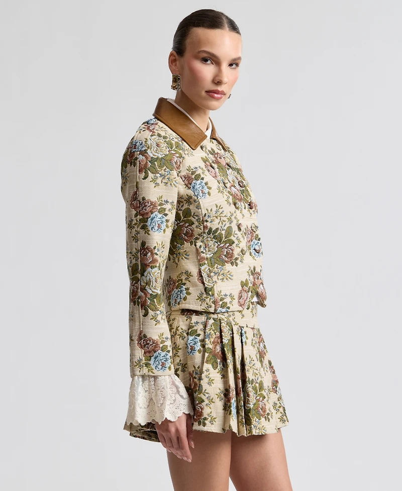 Avec Les Filles Women's Spread Collar Shrunken Blazer