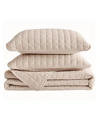 Linery and Co. Seersucker Quilt Set With Shams