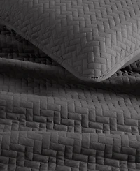 ienjoy Home Herringbone Lightweight Quilted Coverlet Set