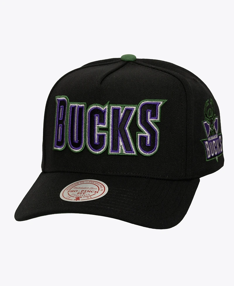 Mitchell & Ness Men's Black Milwaukee Bucks Class Act Pro Snapback Hat