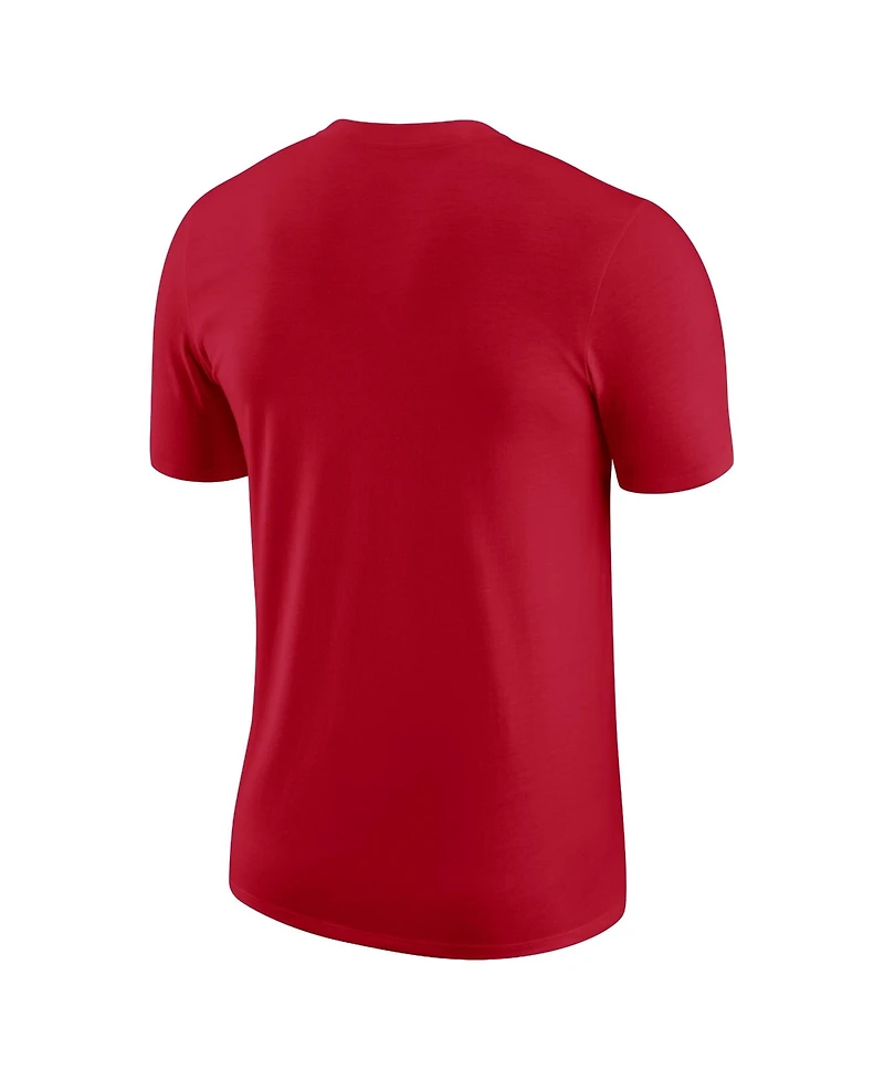 Nike Men's Red Chicago Bulls Essential T-Shirt