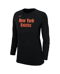 Nike Women's New York Knicks Core Long Sleeve T-Shirt