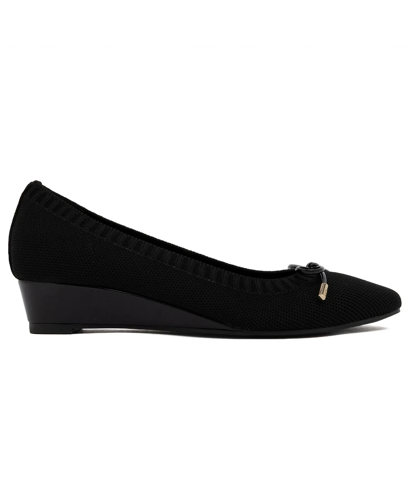 Jones New York Women's Junise Slip-On Flats