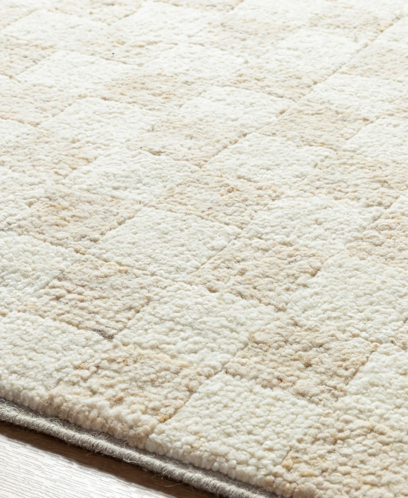 Becki Owens x Surya Davey 496755 8' x 10' Area Rug