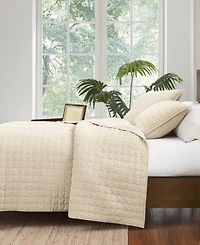 Brooklyn Loom Matte Cotton Velvet Wavy Square 3-Piece Quilt Set, King