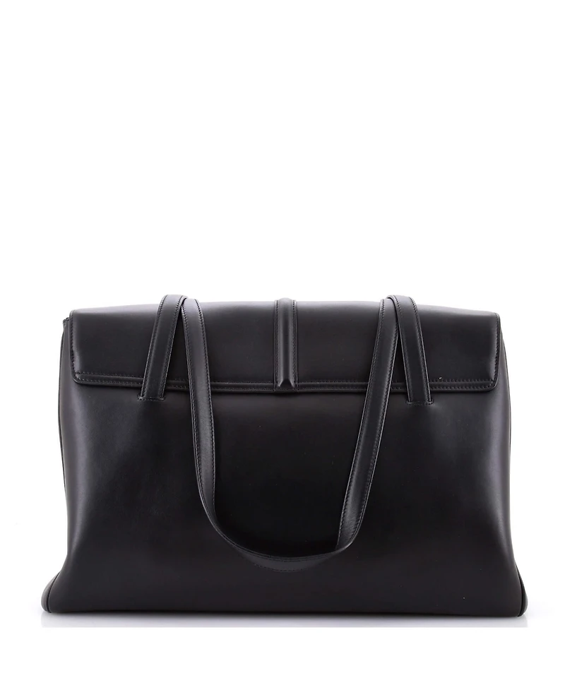Pre-Owned Celine Large Soft 16 Bag Smooth Calfskin