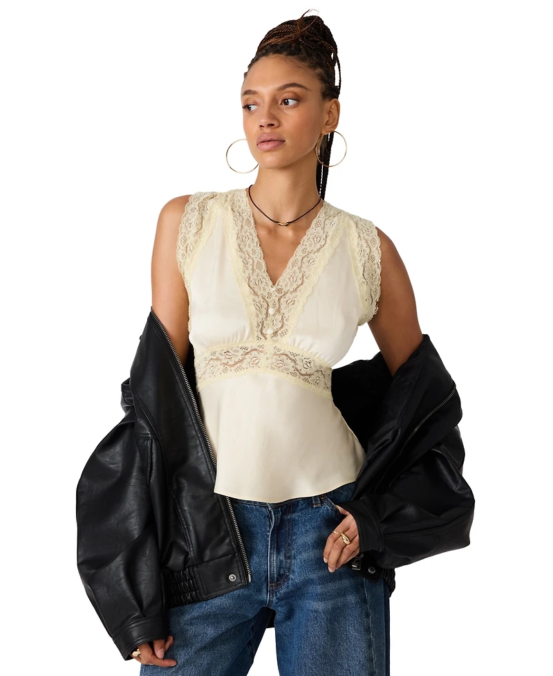 Steve Madden Women's Elinor V-Neck Sleeveless Top