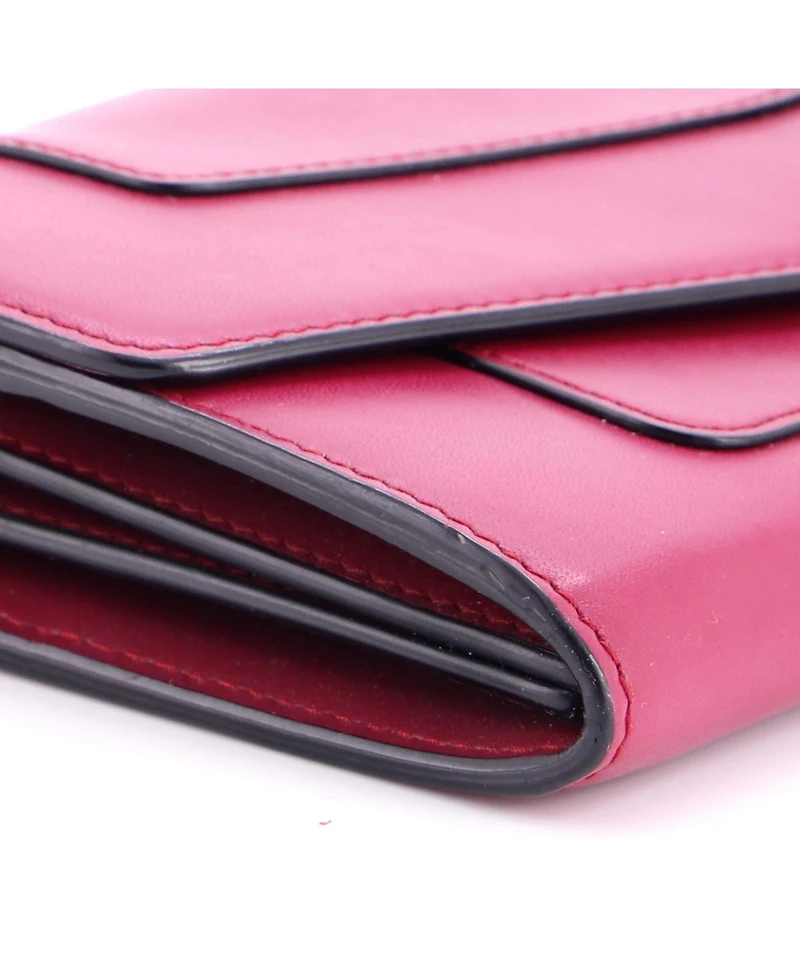 Pre-Owned Bvlgari Long Serpenti Forever Wallet on Chain Leather